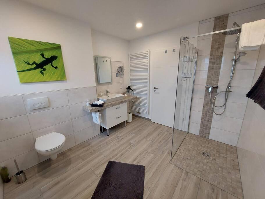 Ferienwohnung Helenenquelle Bad Wildungen Bagian luar foto